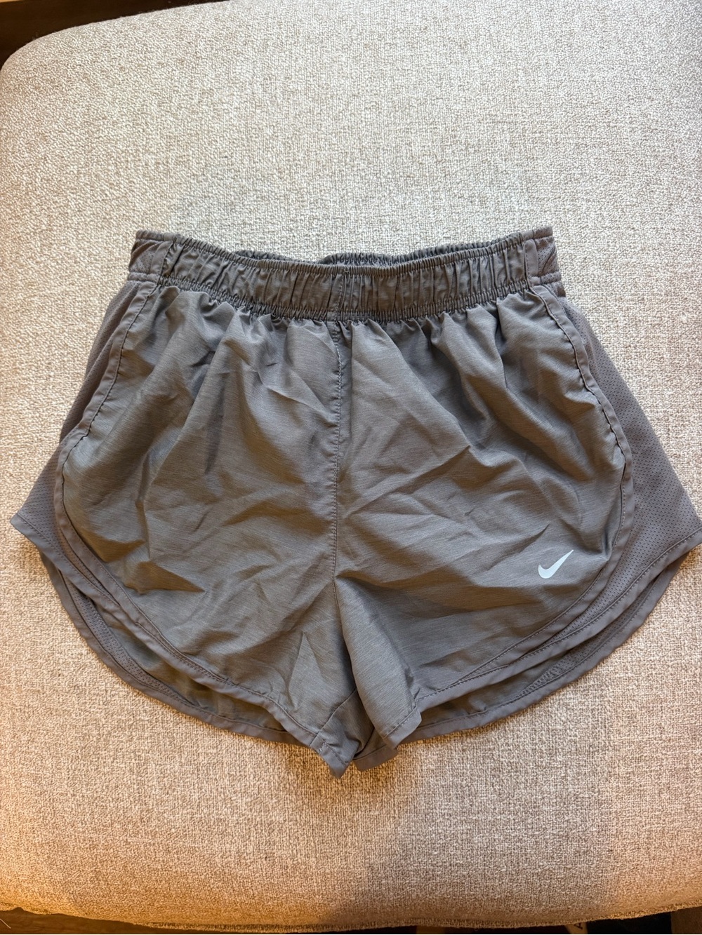 Nike Women's Heather Gray Athletic Running Shorts